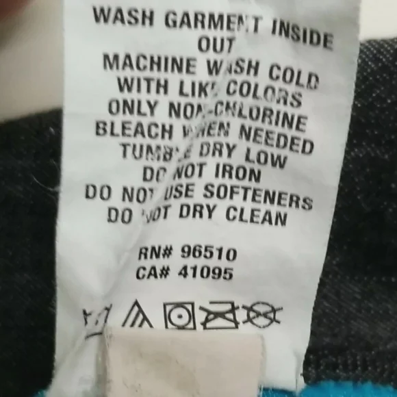 Under Armour Heat Gear Men's Blue with Camo Graphic Logo Tshirt size  XL - Picture 8 of 9